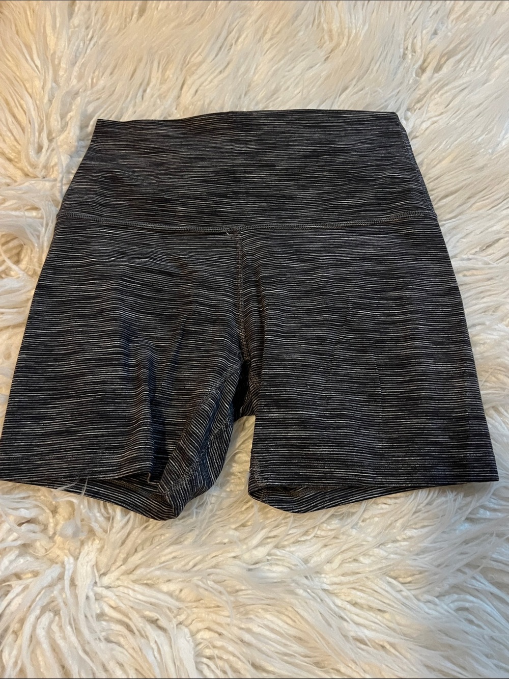 Lululemon Align Shorts 6"